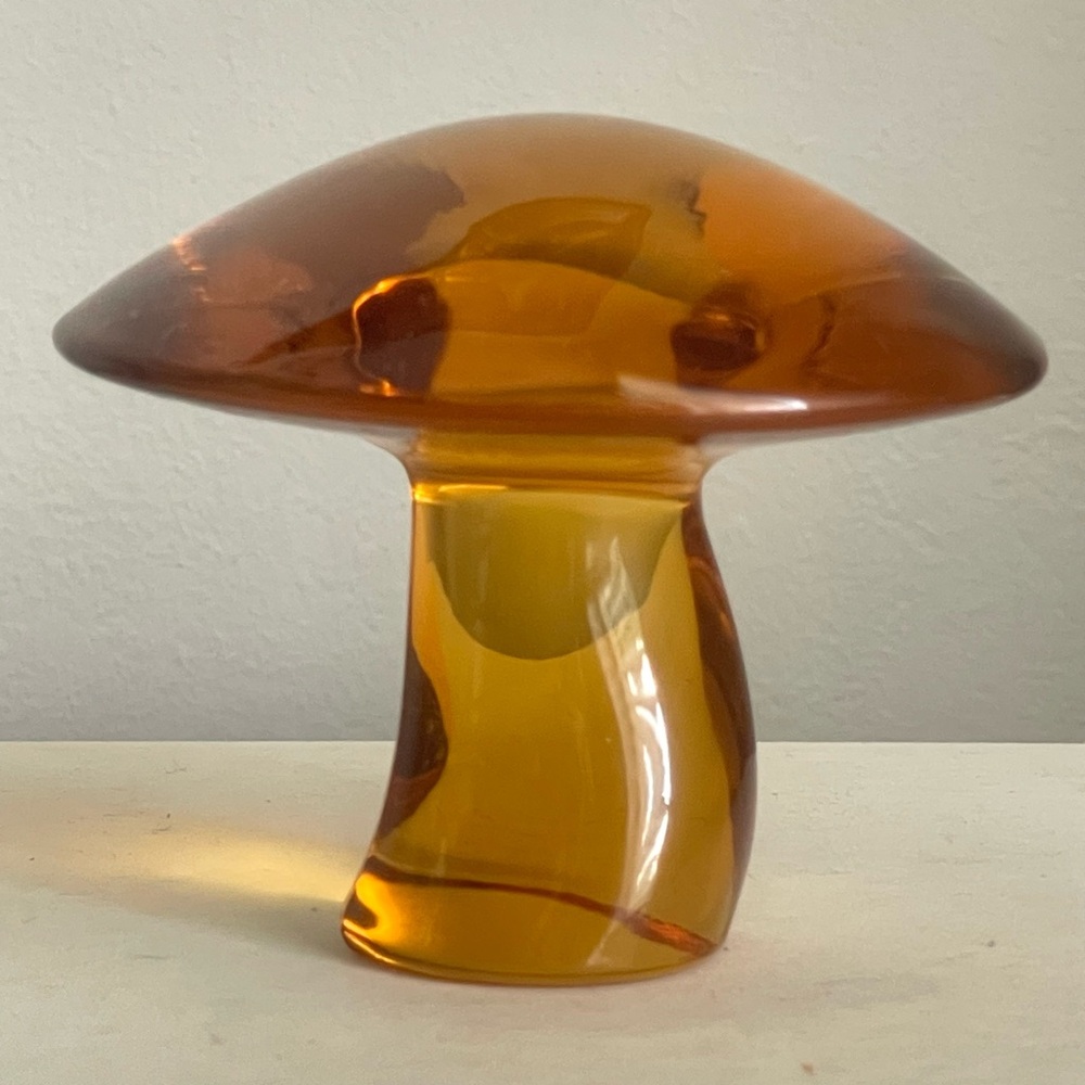 Amber Viking Glass Mushroom